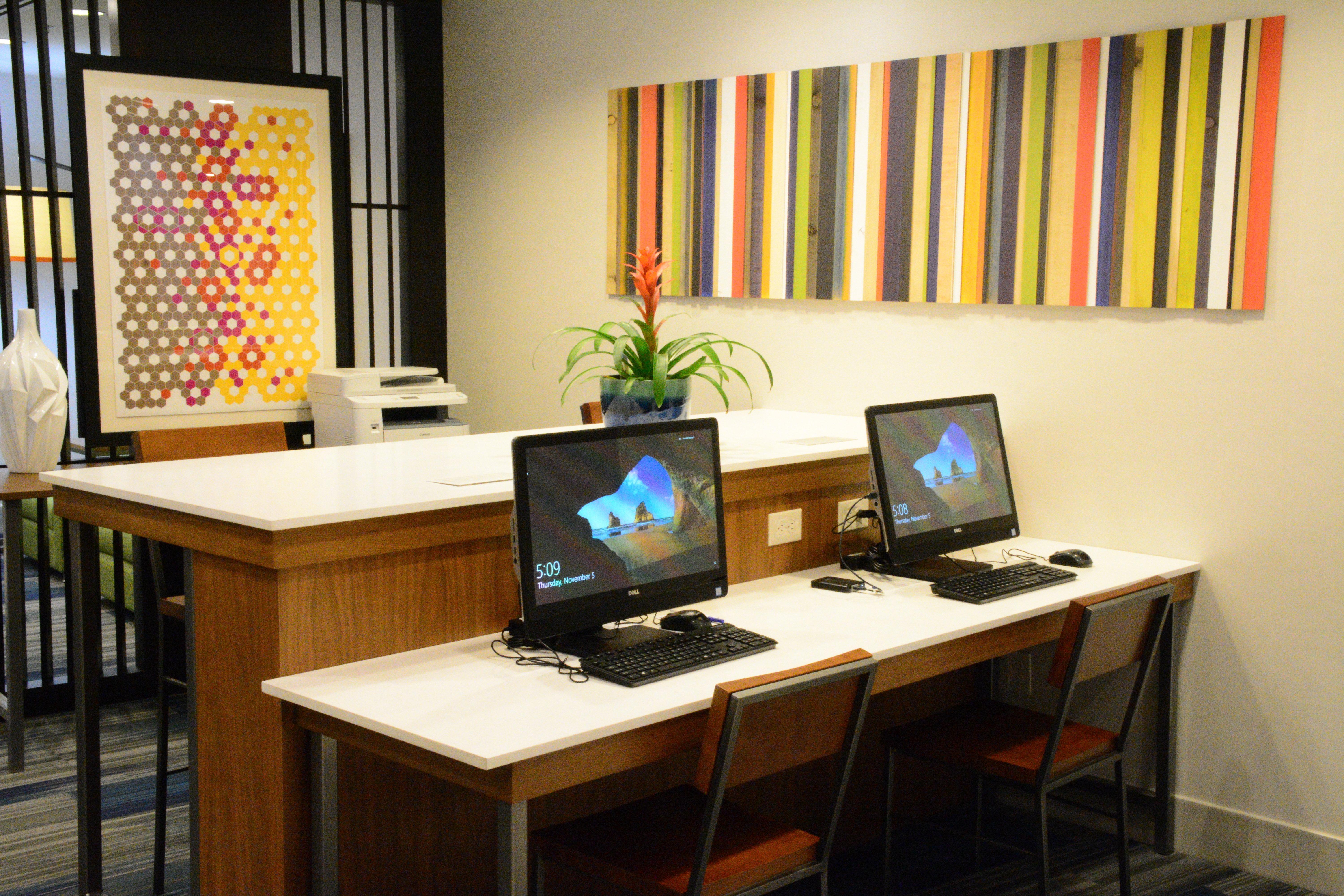 Holiday Inn Express & Suites Lexington Park California By Ihg Exterior foto